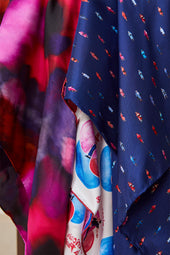 Foulard en Soie Reine Elisabeth Bleu - Soi Paris