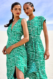 Robe Riviera Ubud - Soi Paris