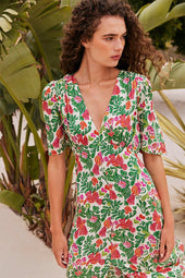 Robe Muse Copacabana - Soi Paris