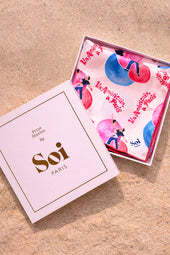 Foulard en soie Un Américain à Paris - Soi Paris