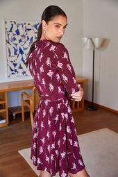 Robe L'Imprévisible en soie Ballet de Tulipes Bordeaux - Soi Paris